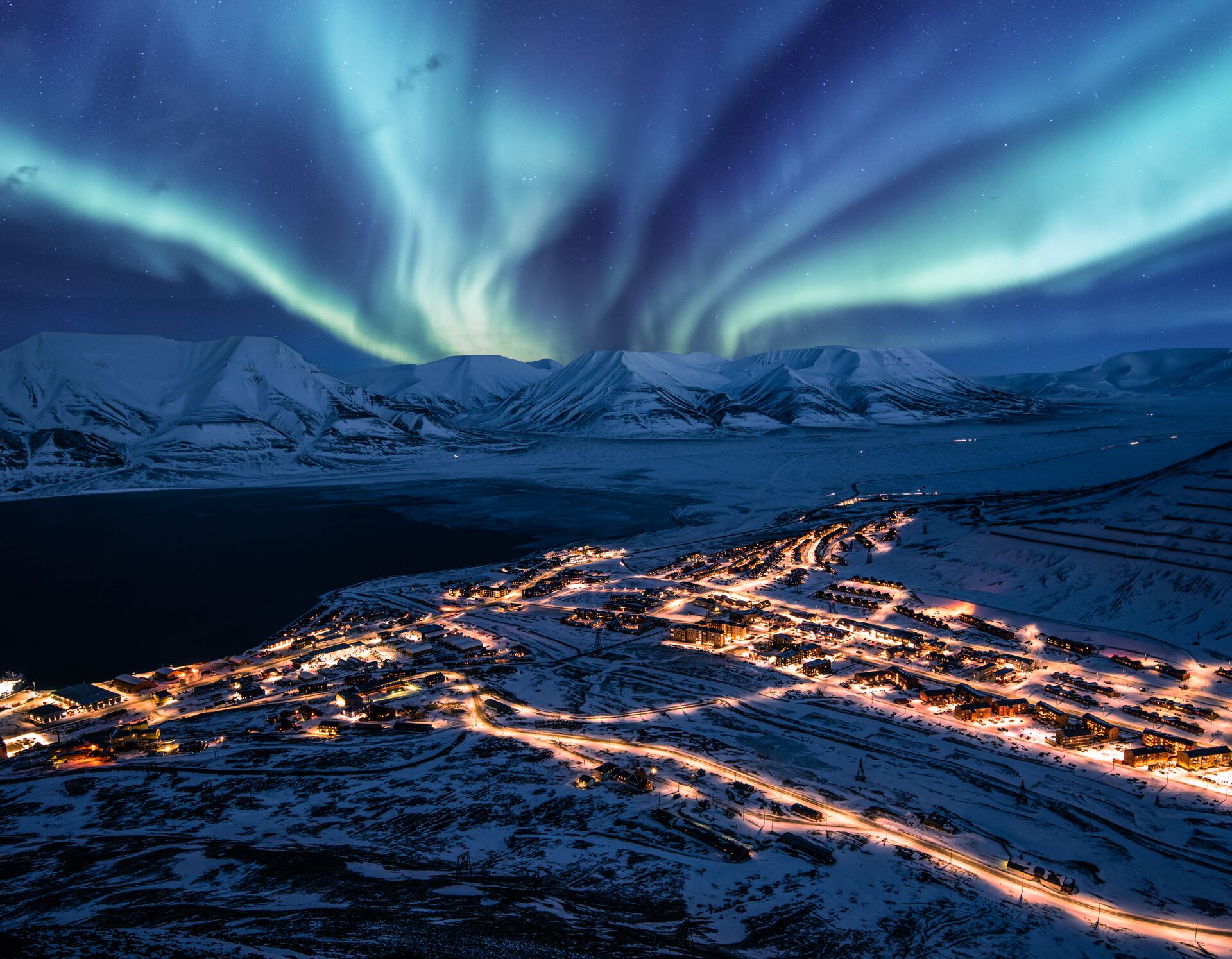 Svalbard Longyearbyen Northern Lights