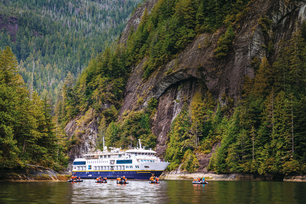Medium RGB LEX US Alaska Ketchikan Ship NG Quest Exterior AP AK764