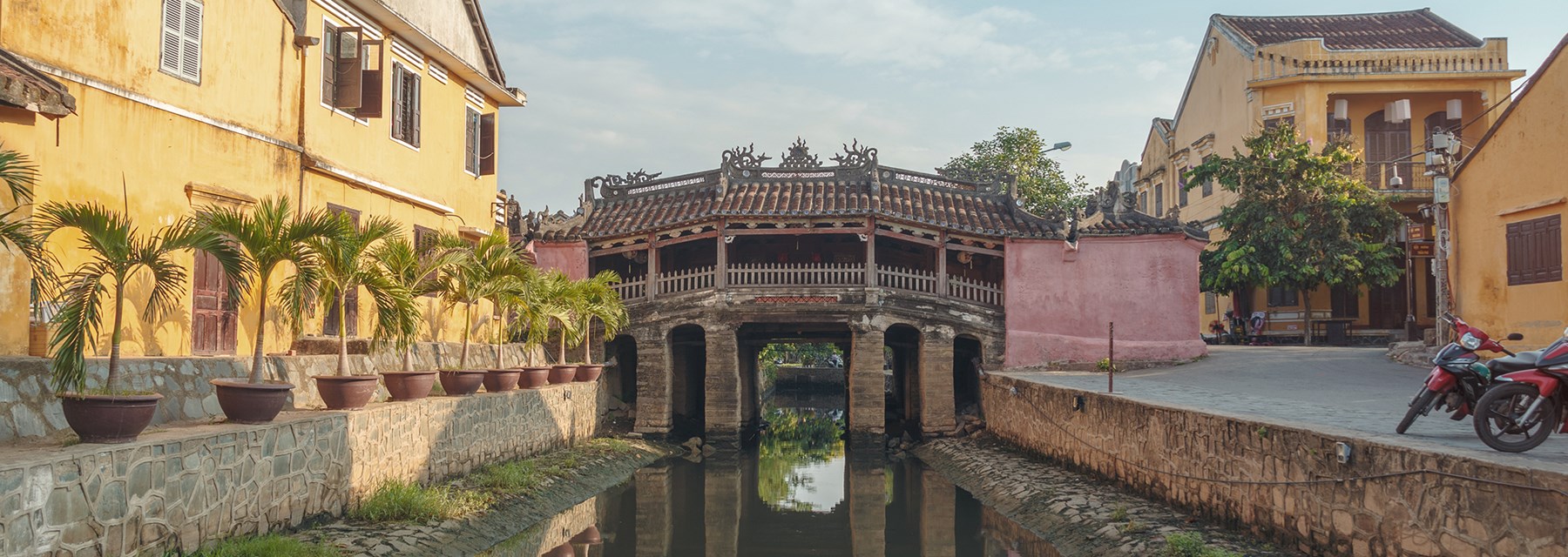 Vietnam Hoi An Japanese Bridge 2200